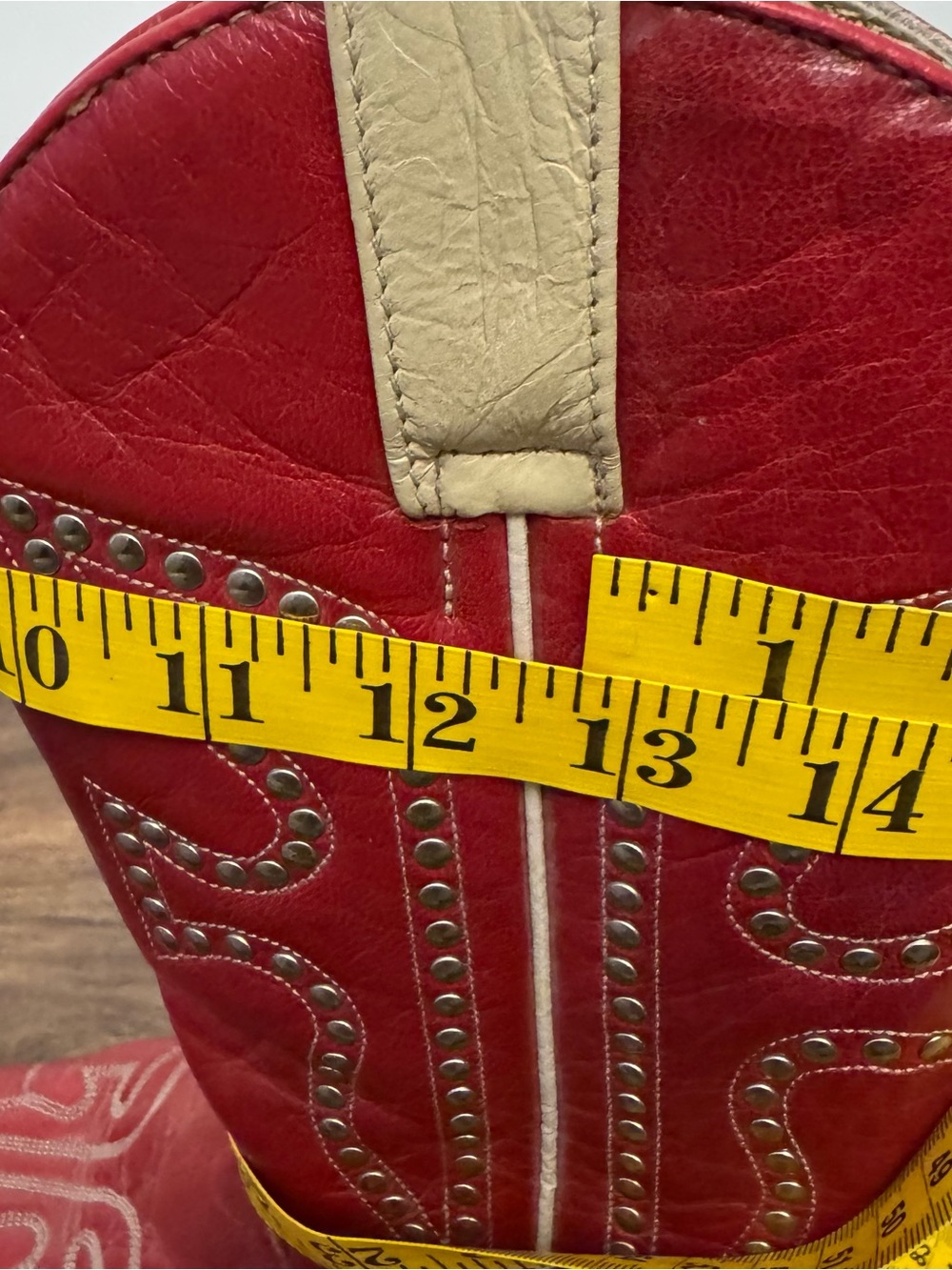 Rare Frye Women's Red Leather Boots Size 8 B - Picture 11 of 11